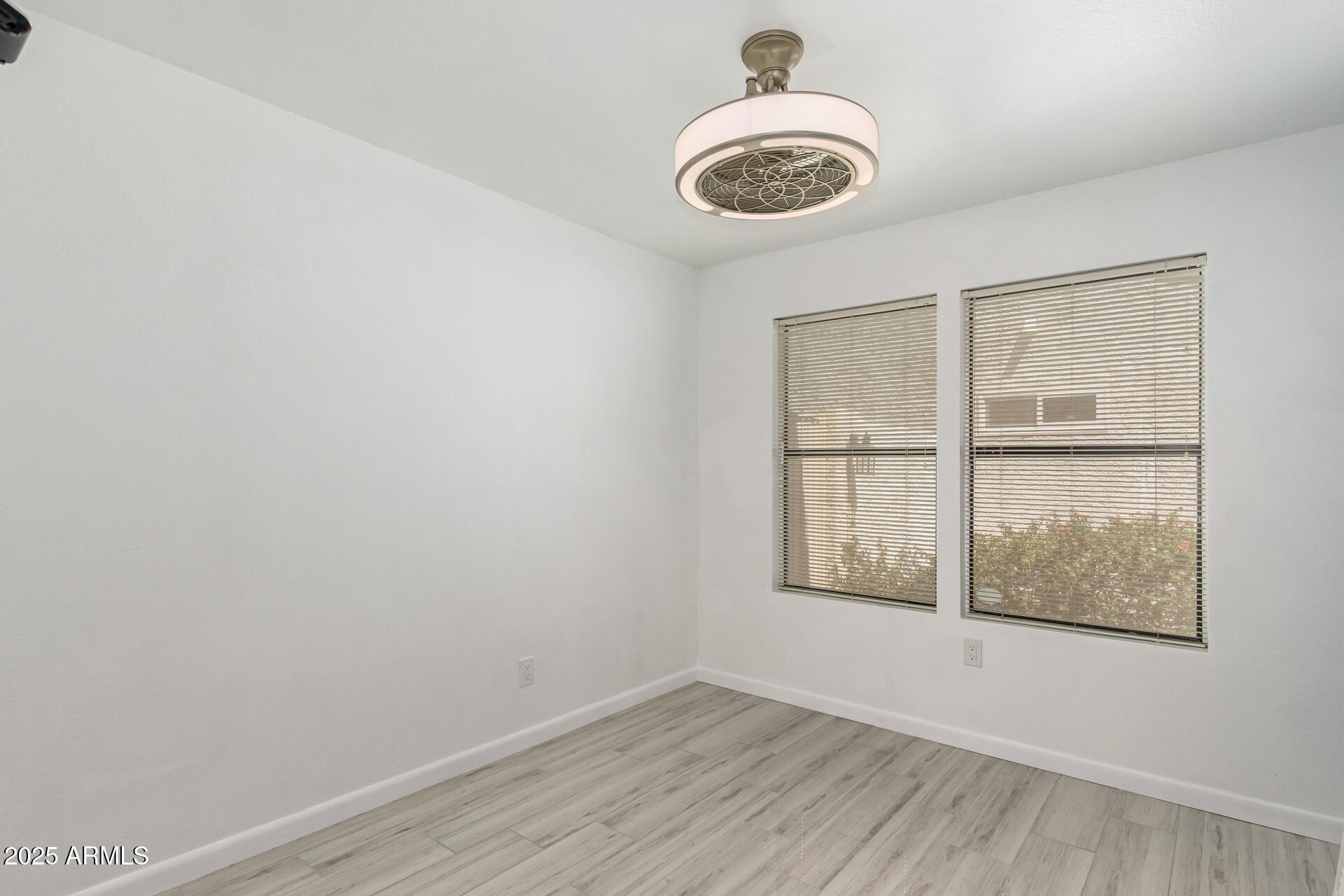 1426 East Redfield Road Gilbert, AZ 85234 - Photo 32 of 49 1426 E Redfield Rd