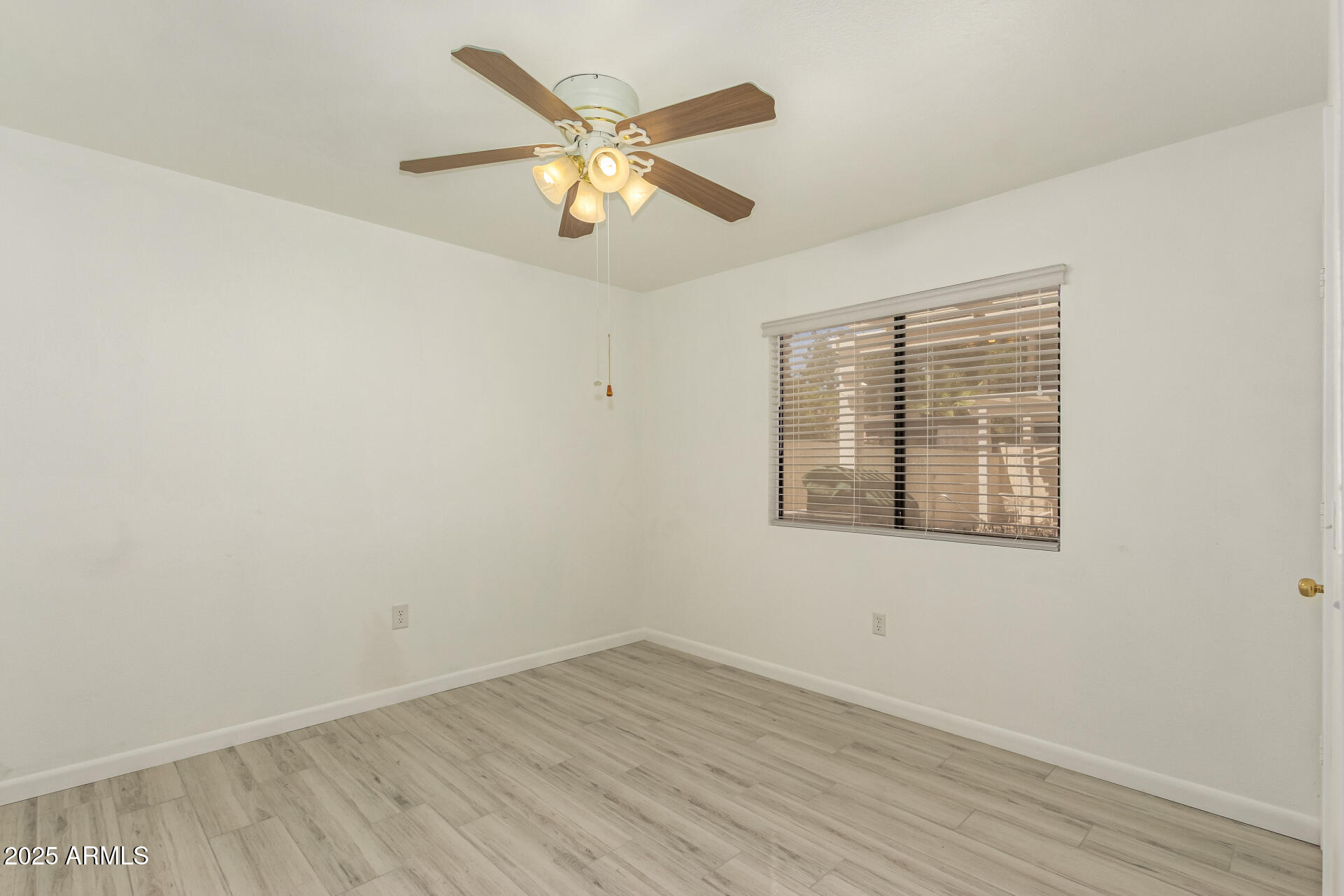 1426 East Redfield Road Gilbert, AZ 85234 - Photo 38 of 49 1426 E Redfield Rd