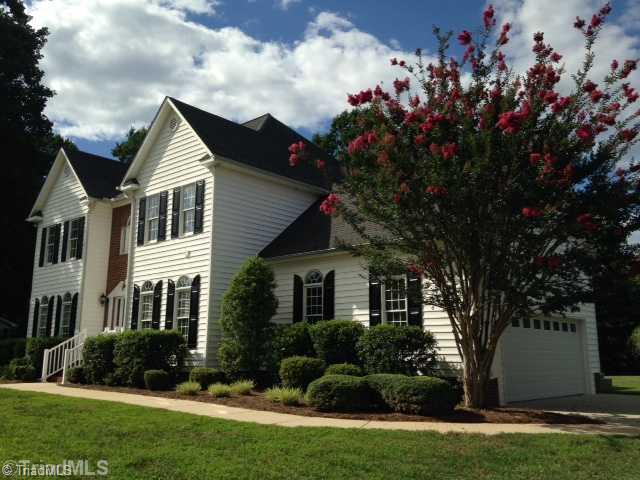 6375 Robinhood Road Pfafftown, NC 27040 - Photo 1 of 16 Exterior Front.