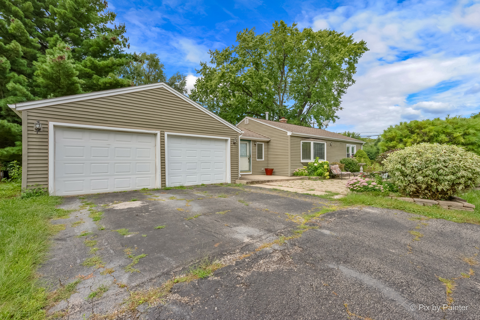 6301 Robert Road Cary, IL 60013 - Photo 2 of 24 Gallery Image 2