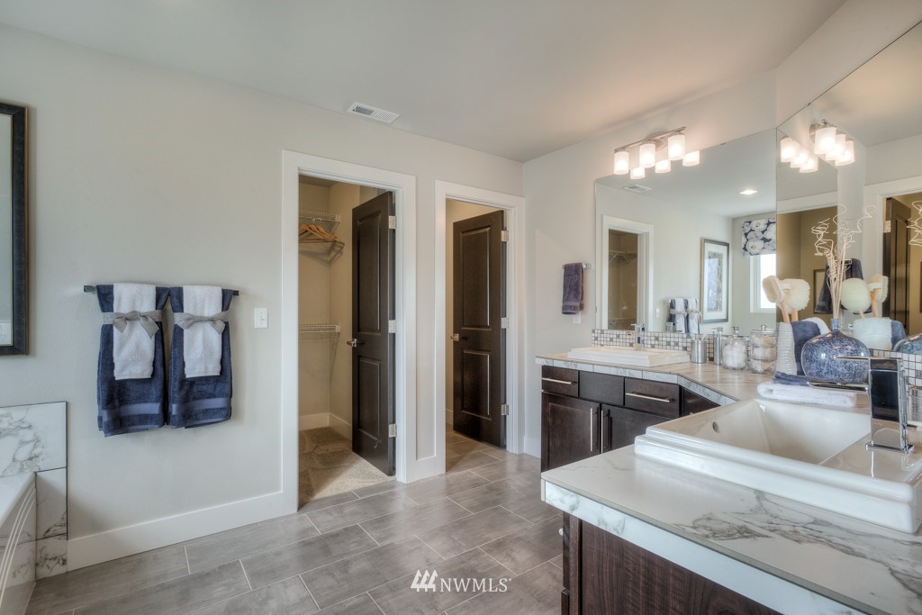 122 194th Place Southwest, Unit 4 Bothell, WA 98012 - Photo 12 of 22