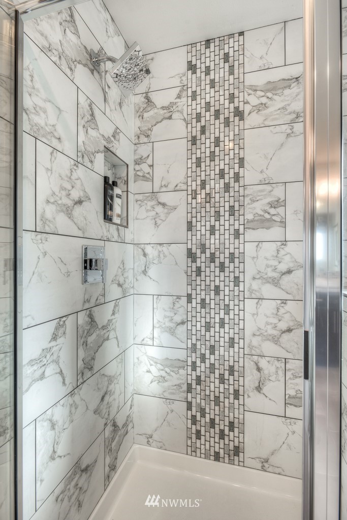 122 194th Place Southwest, Unit 4 Bothell, WA 98012 - Photo 14 of 22