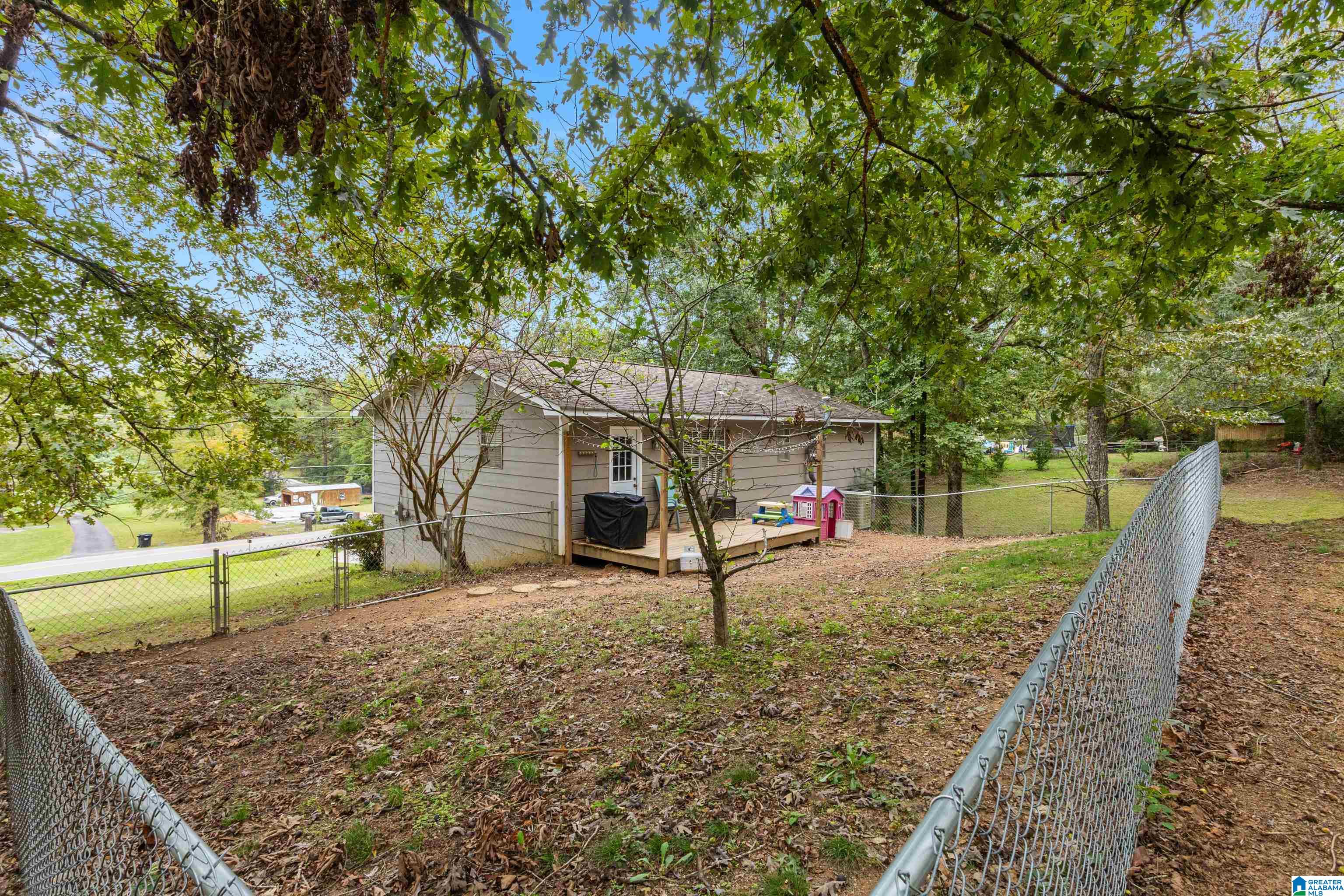 9708 Bradford Trafford Road Warrior, AL 35180 - Photo 35 of 41