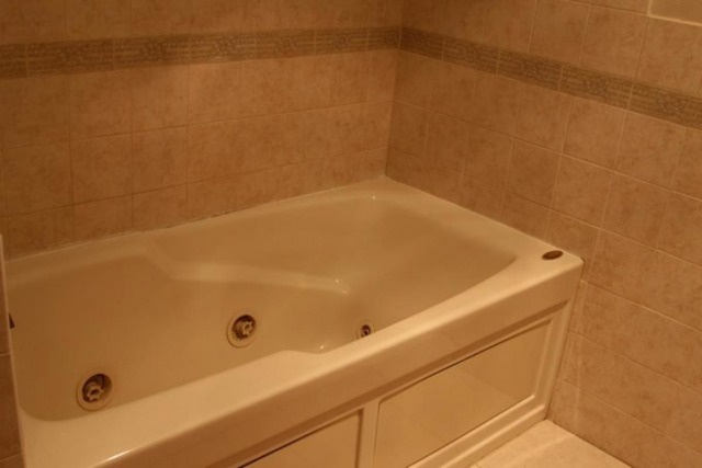1150 Higgins Road, Unit C Park Ridge, IL 60068 - Photo 7 of 14