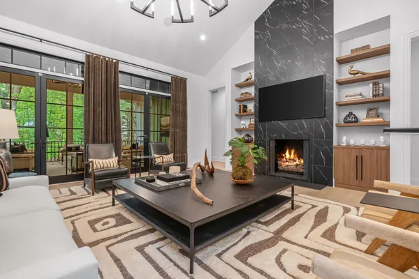 $2,125,000 | 3341 Gaslight Lane, Saugatuck, MI 49453