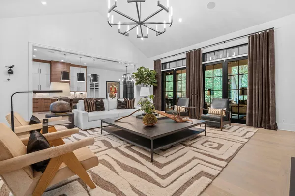 $2,125,000 | 3341 Gaslight Lane, Saugatuck, MI 49453