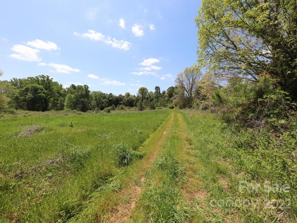 317 Hoover Road Troutman, NC 28166 - Photo 8 of 41 Gallery Image 8