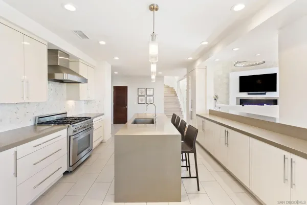 $4,995,000 | 13721 Pine Needles Drive, Del Mar, CA 92014