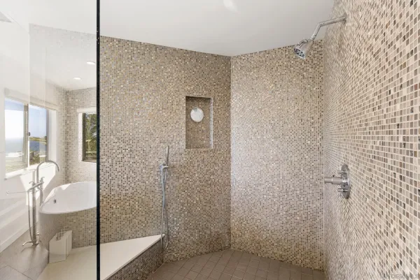 $4,995,000 | 13721 Pine Needles Drive, Del Mar, CA 92014