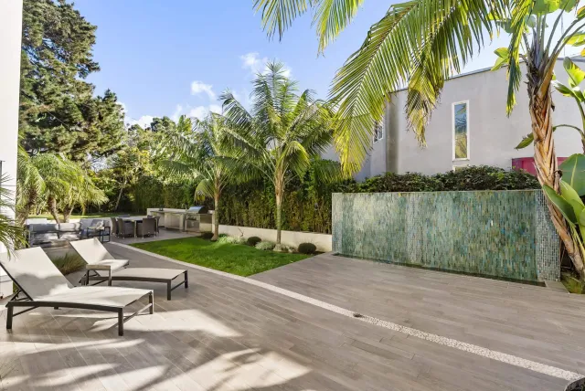 a view of lot of tall buildings