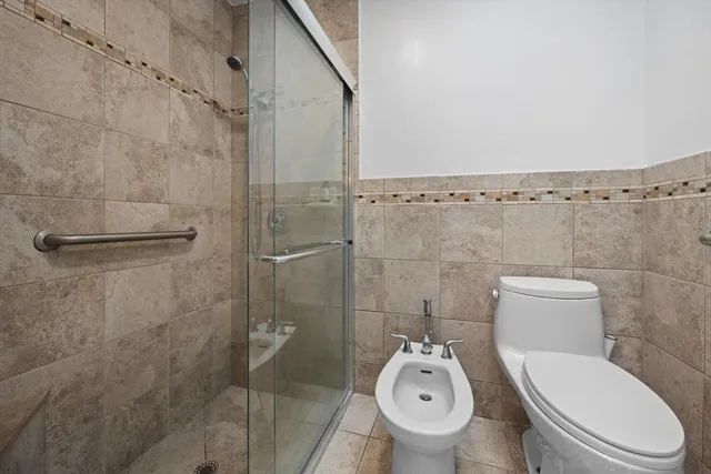 $289,000 | 2 Ridge Pointe Drive, Unit A, Boynton Beach, FL 33435