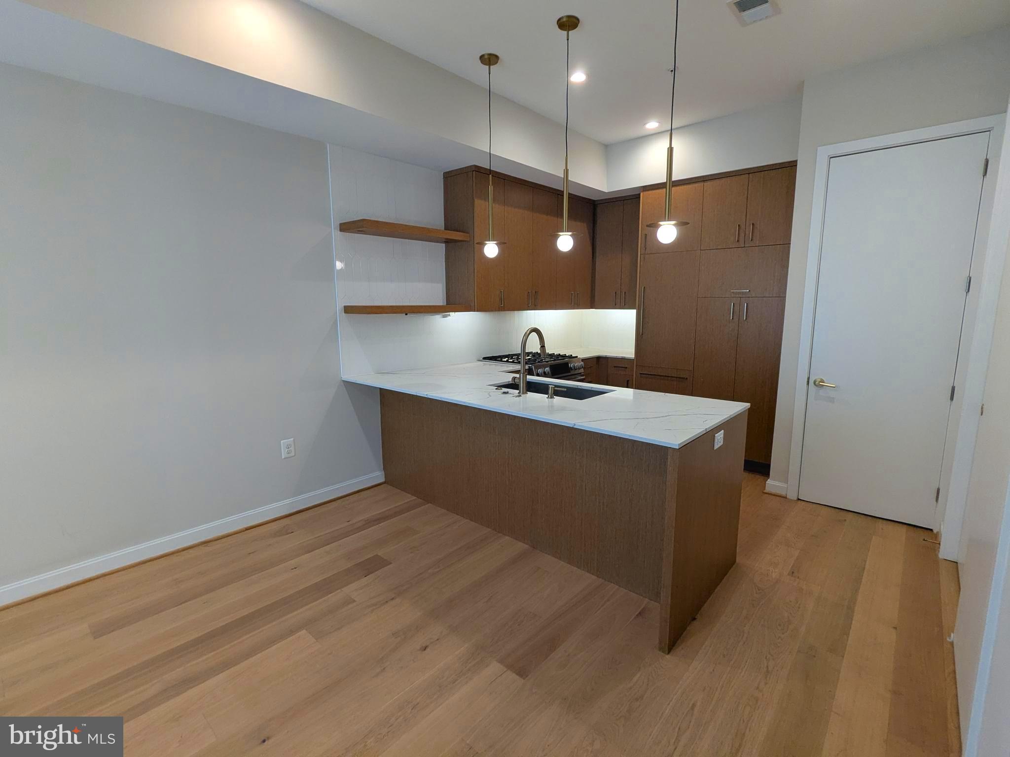 1402 12th Street Northwest, Unit 7 Washington, DC 20005 - Photo 6 of 11