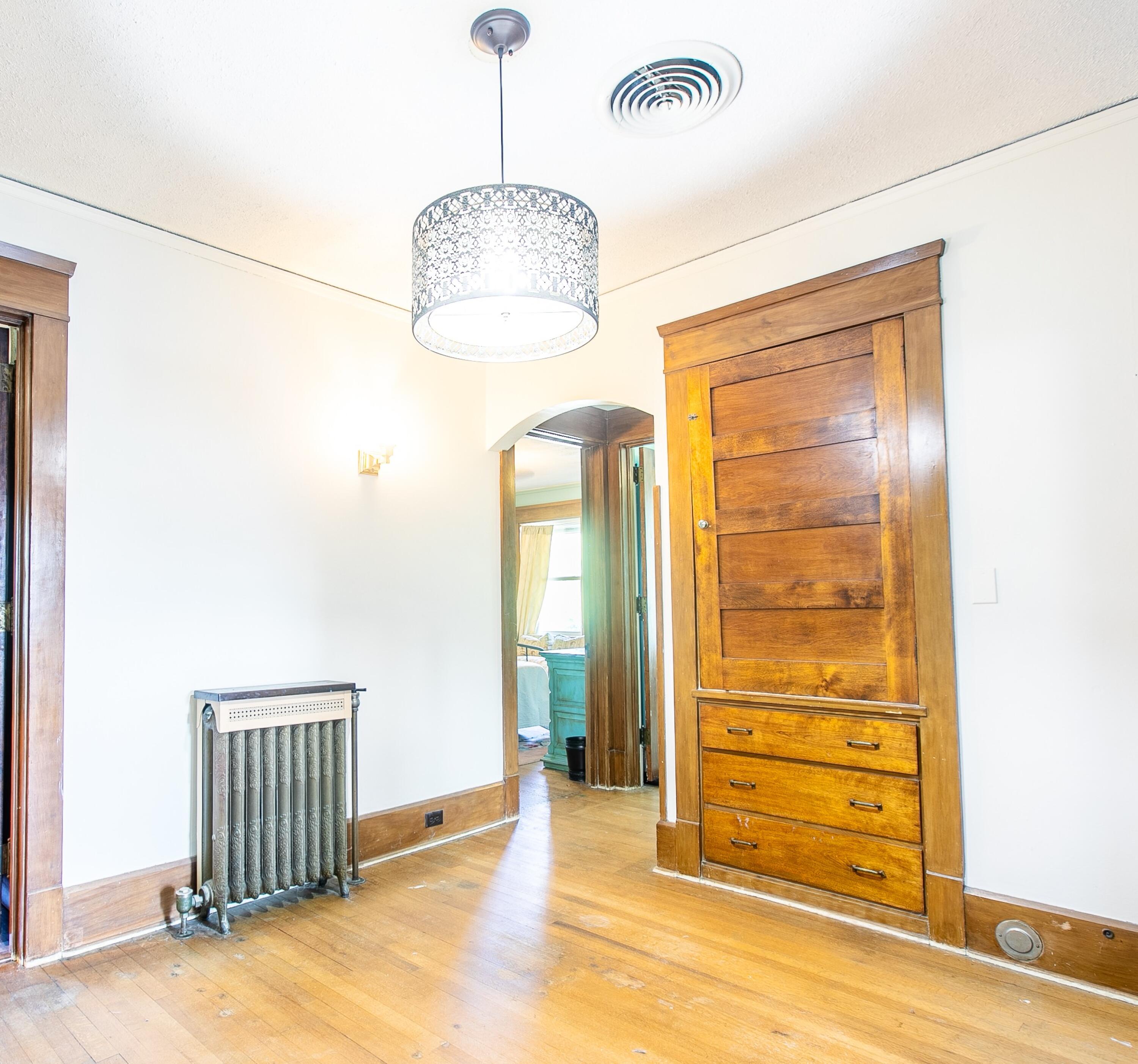 2915 Washington Avenue Racine, WI 53405 - Photo 24 of 29 Huge and spacious linen wardrobe with extra deep drawers!