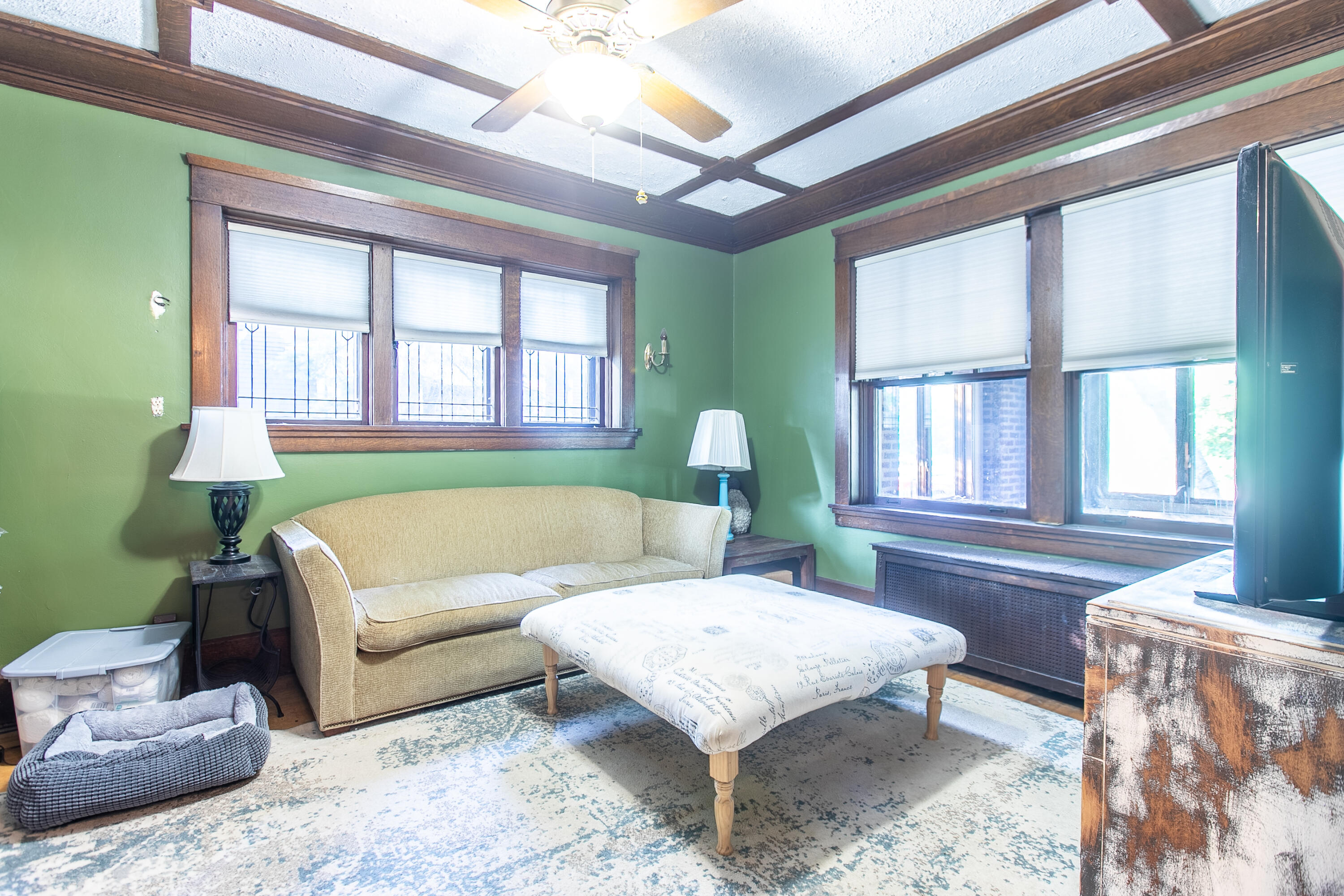 2915 Washington Avenue Racine, WI 53405 - Photo 7 of 29 Huge Den just off the entryway!