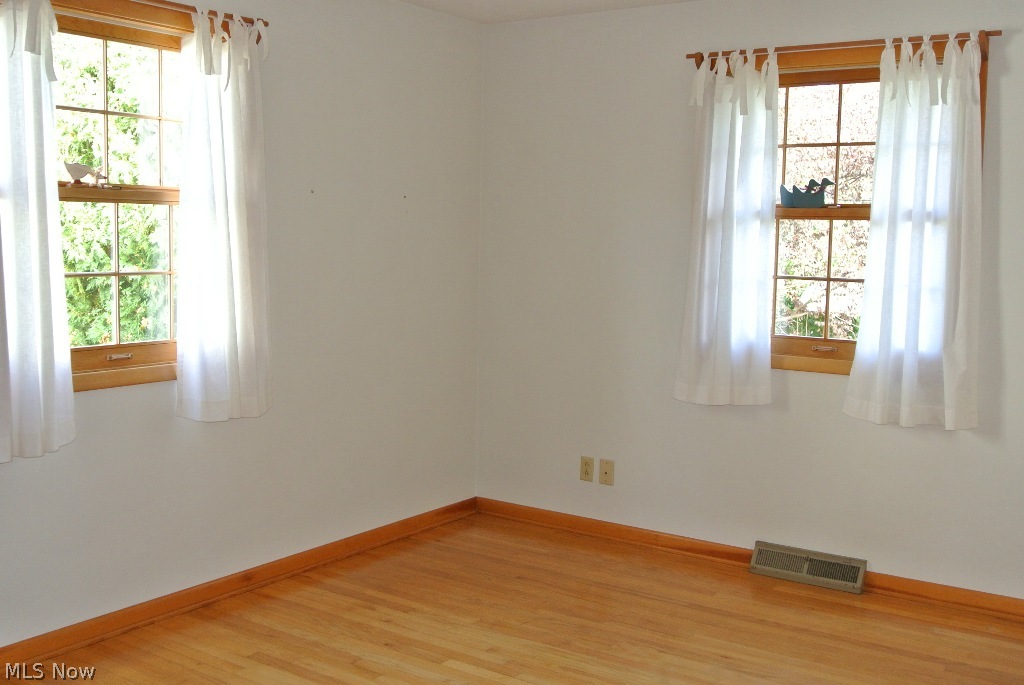 1159 Gulf Road Elyria, OH 44035 - Photo 8 of 25 Gallery Image 8