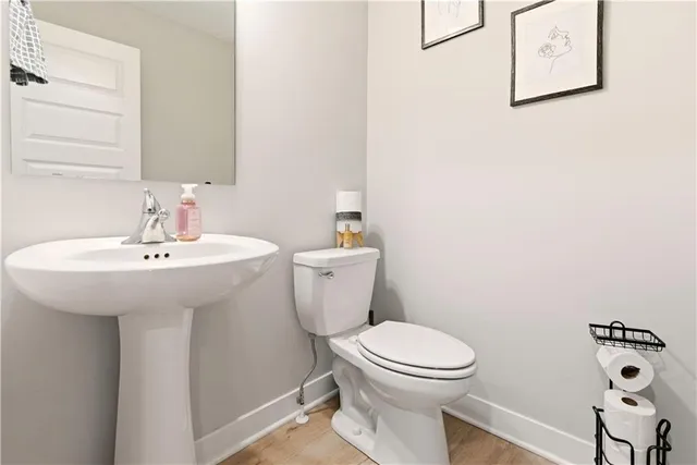 $425,000 | 8913 Southwest 8th Street, Blue Springs, MO 64064