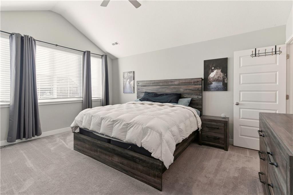 8913 Southwest 8th Street Blue Springs, MO 64064 - Photo 16 of 37