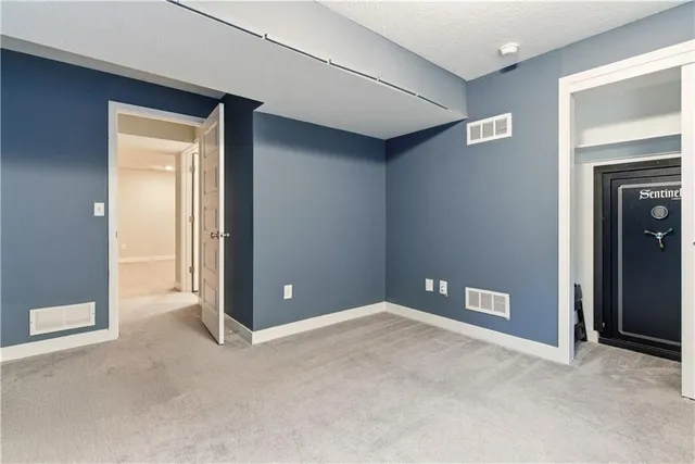 $425,000 | 8913 Southwest 8th Street, Blue Springs, MO 64064