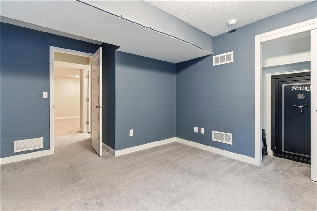 8913 Southwest 8th Street Blue Springs, MO 64064 - Photo 33 of 37