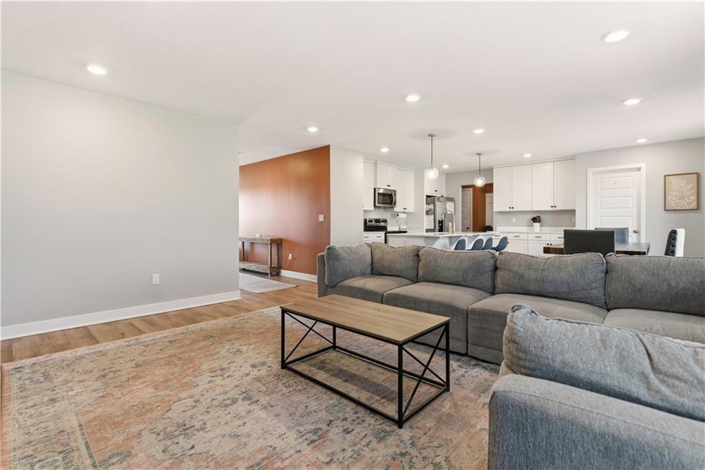 8913 Southwest 8th Street Blue Springs, MO 64064 - Photo 7 of 37