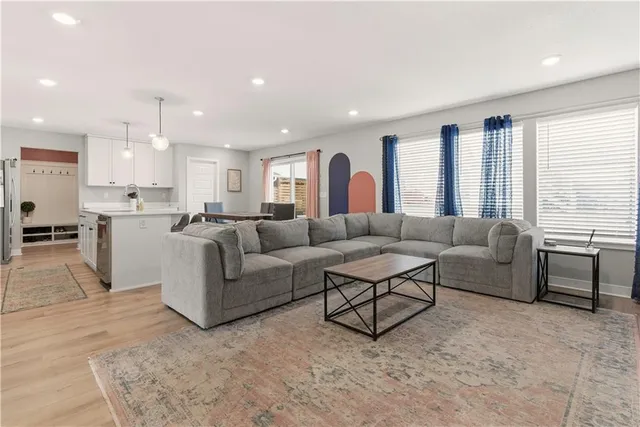 $425,000 | 8913 Southwest 8th Street, Blue Springs, MO 64064