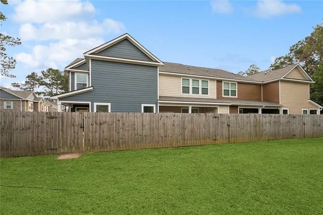 $249,900 | 263 Snowy Egret Court, Unit D, Madisonville, LA 70447