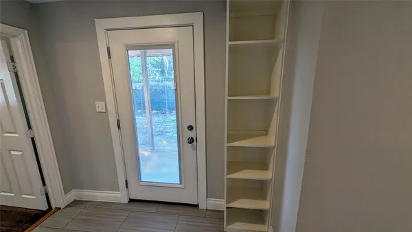 $2,395 | 710 West 23rd Street, Houston, TX 77008