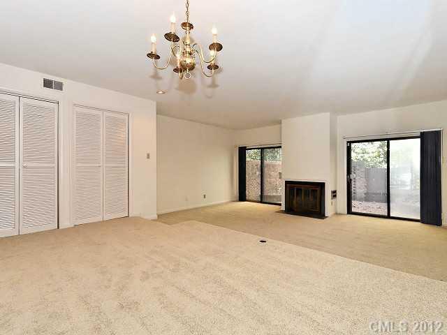 5803 Sharon Road, Unit A Charlotte, NC 28210 - Photo 5 of 16 Gallery Image 5