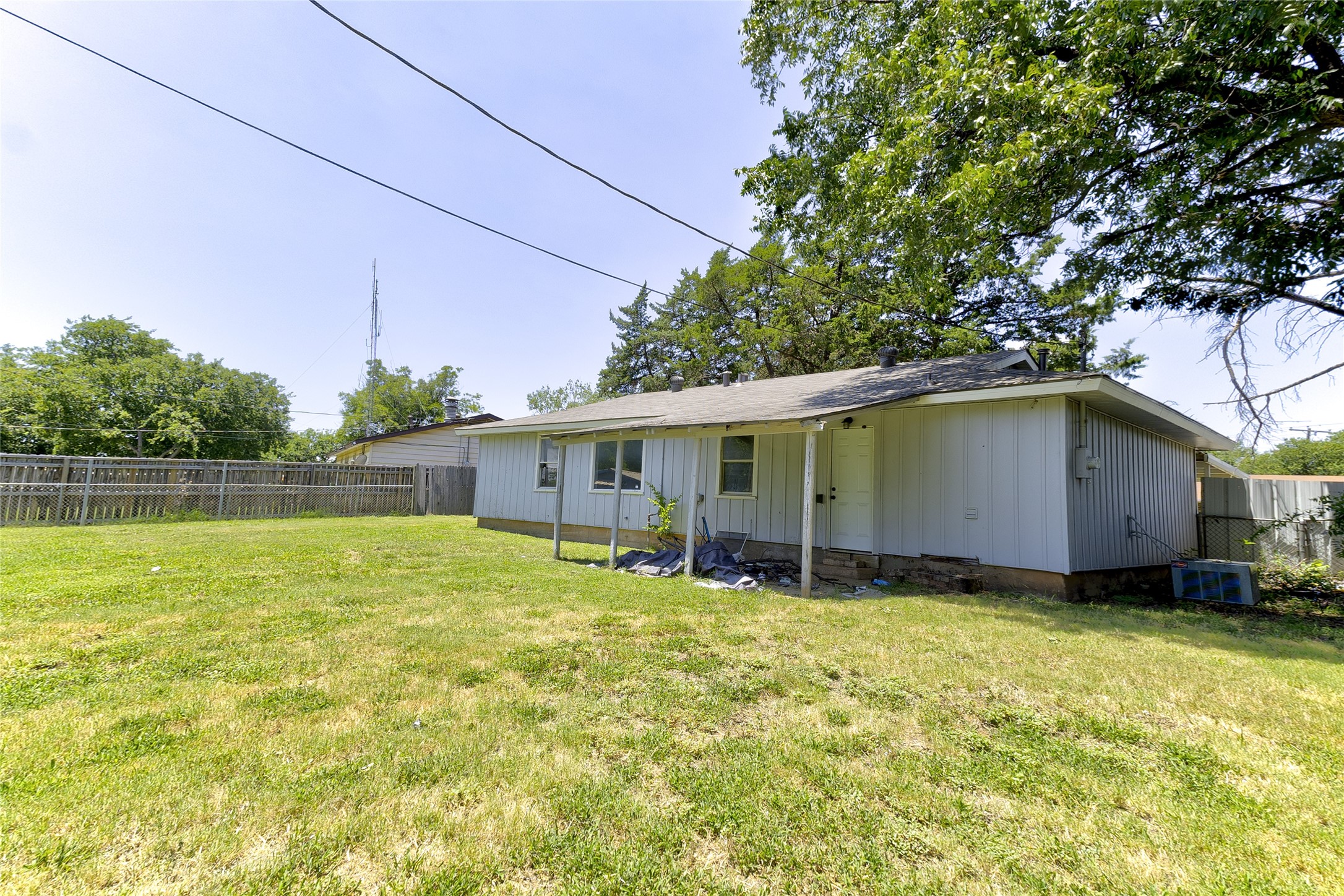 1635 Longview Street Wichita Falls, TX 76306 - Photo 4 of 4