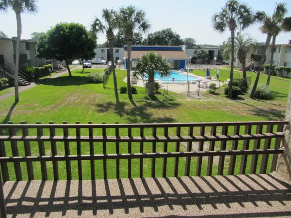 $1,450 | 300 Miracle Strip Parkway Southwest, Unit 2G, Fort Walton Beach, FL 32548