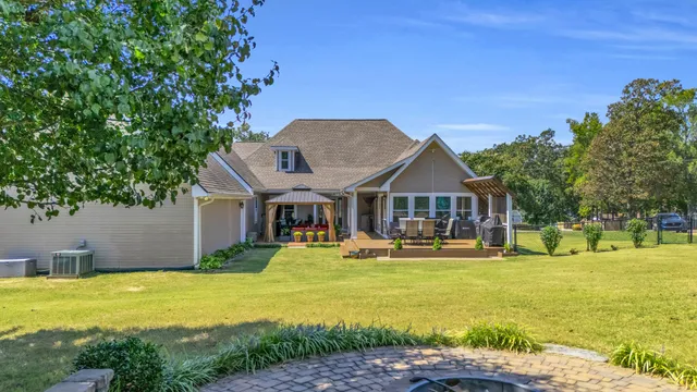 $575,000 | 301 Dogwood Lane, Fort Oglethorpe, GA 30742