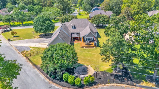 $575,000 | 301 Dogwood Lane, Fort Oglethorpe, GA 30742