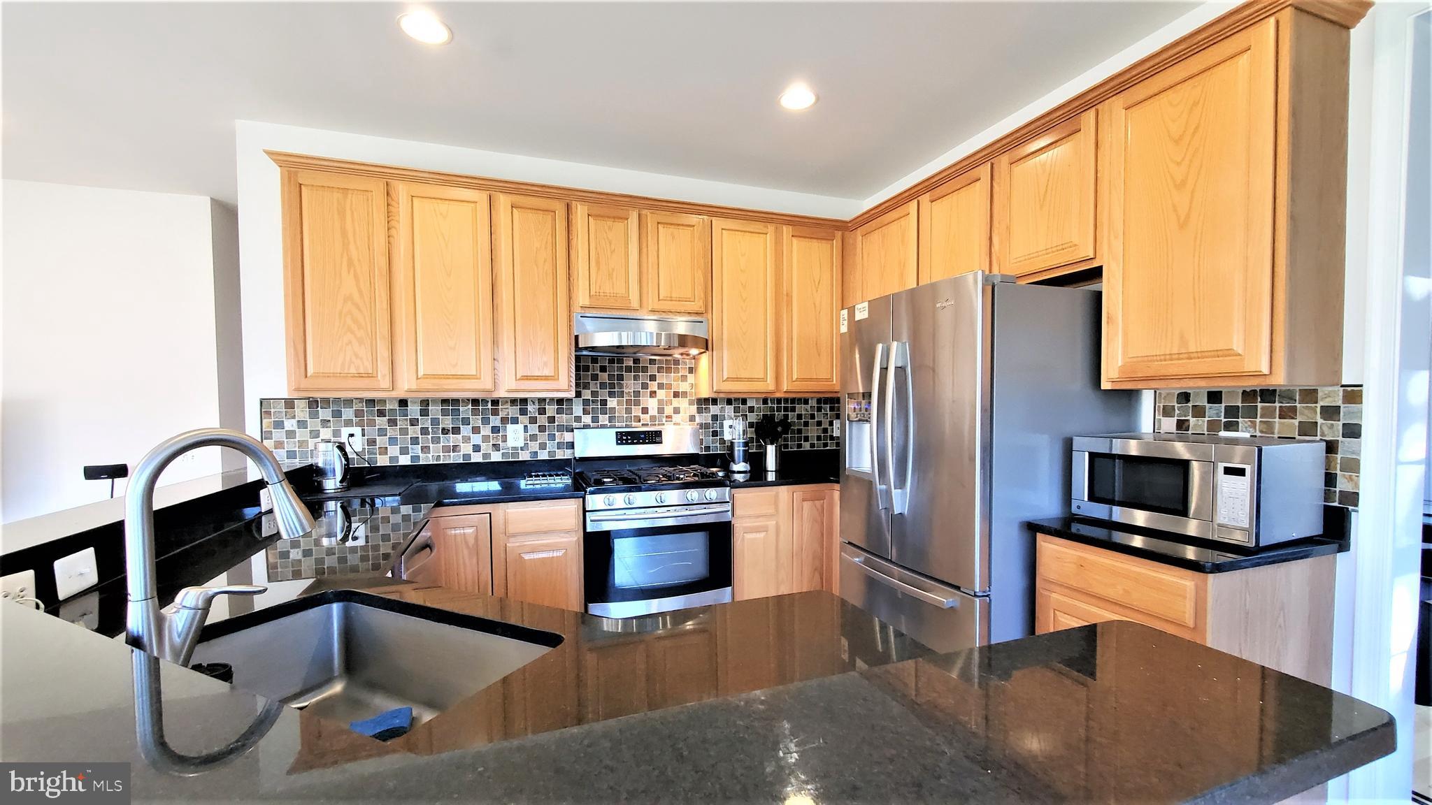 2465 Leyland Ridge Road Herndon, VA 20171 - Photo 13 of 45 Gallery Image 13