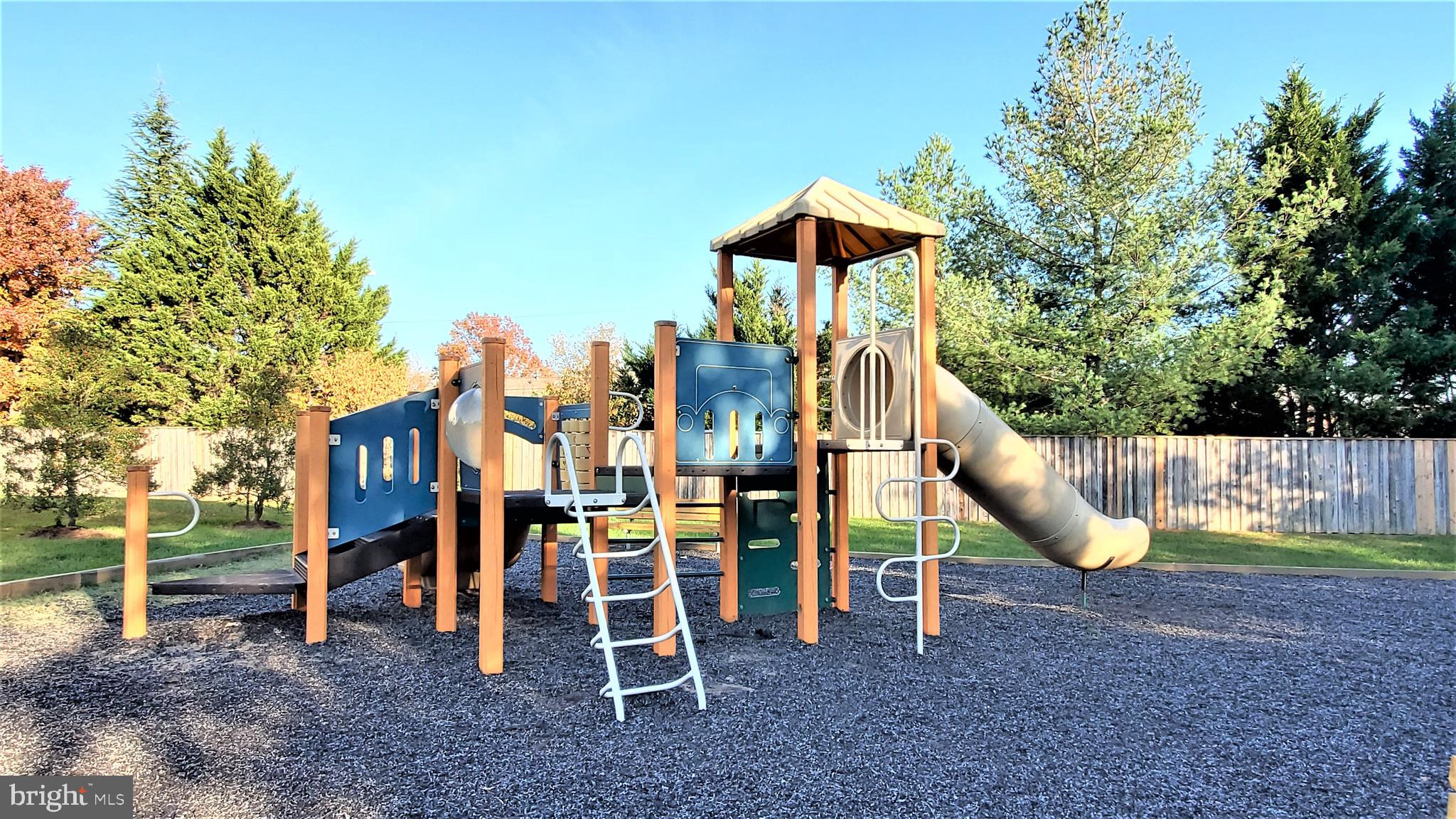 2465 Leyland Ridge Road Herndon, VA 20171 - Photo 42 of 45 Gallery Image 42