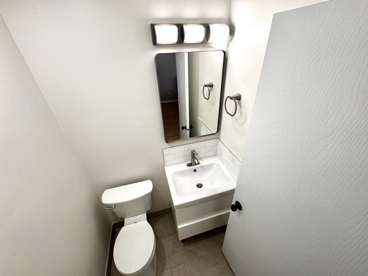 2215 West Nichols Road, Unit C Arlington Heights, IL 60004 - Photo 10 of 14
