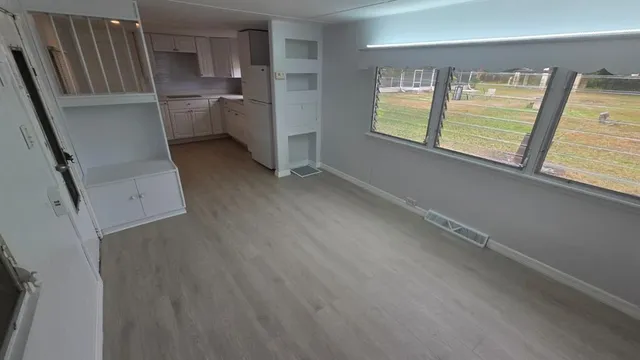 $1,300 | Undisclosed Address, Zephyrhills, FL 33540