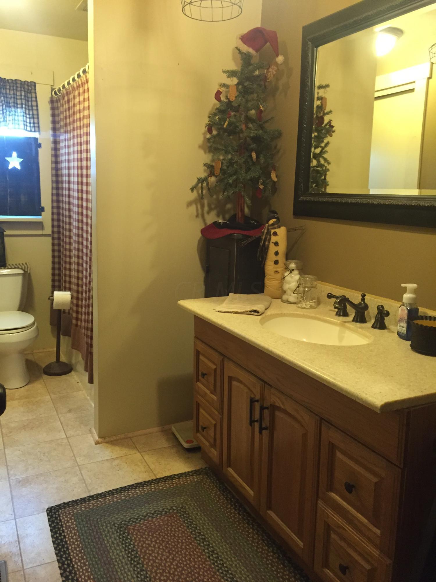 2886 Millersburg Road Martinsburg, OH 43080 - Photo 11 of 29