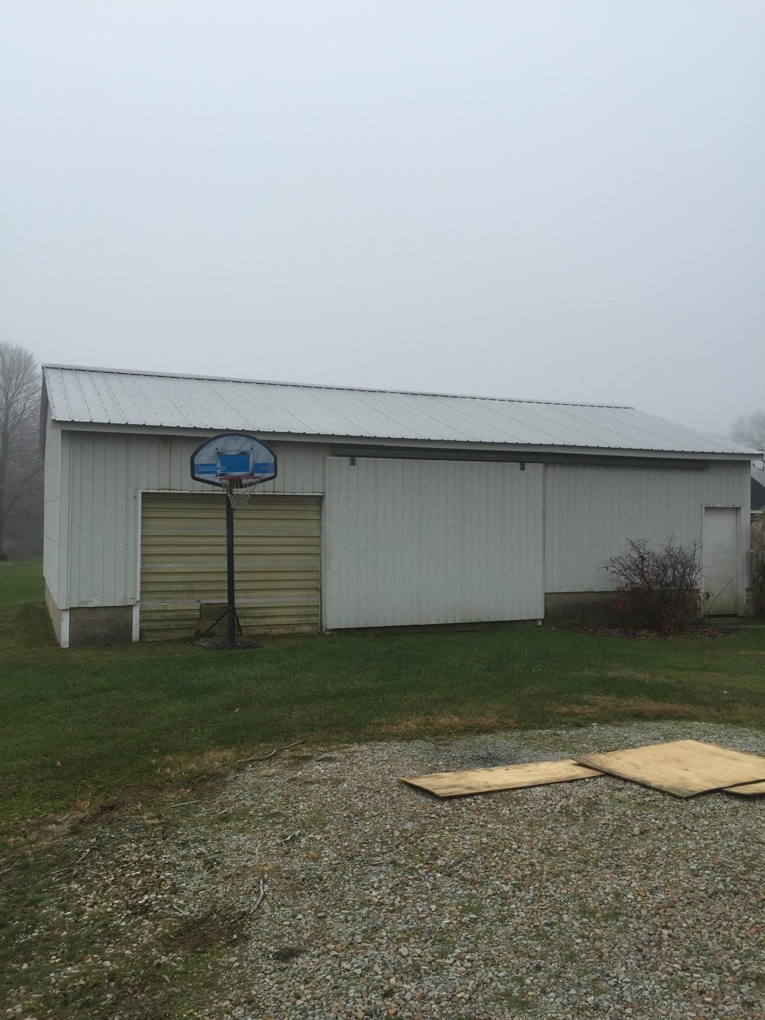 2886 Millersburg Road Martinsburg, OH 43080 - Photo 17 of 29