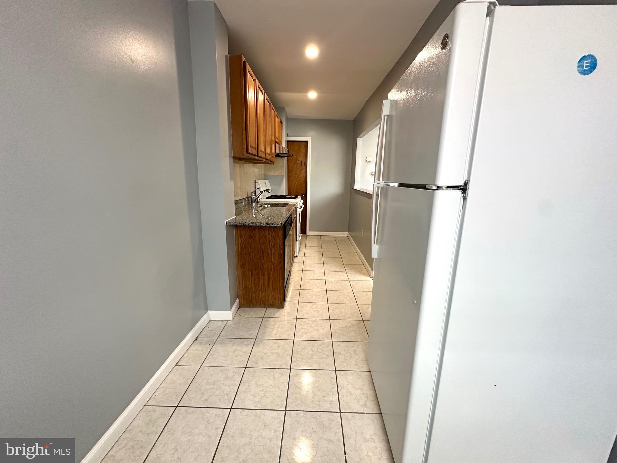 613 Copley Road Upper Darby, PA 19082 - Photo 6 of 16