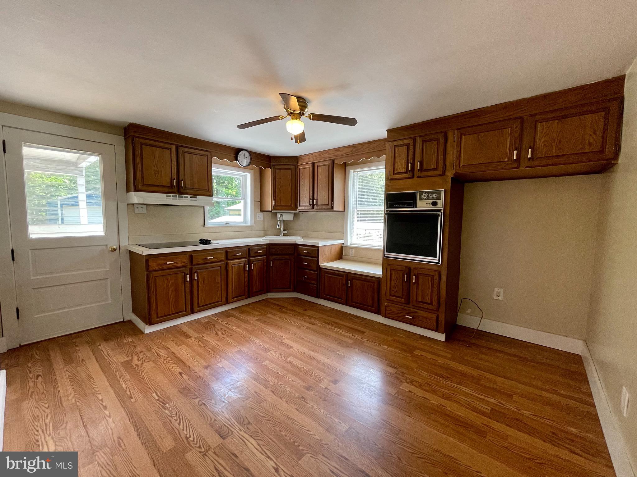 1815 Friedensburg Road Reading, PA 19606 - Photo 13 of 29 Kitchen