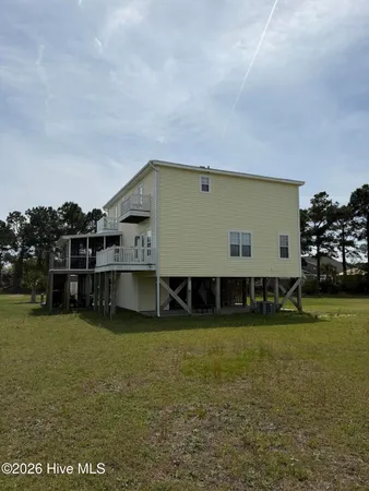 $270,000 | 220 Twin Oaks Drive, Unit A, Hampstead, NC 28443