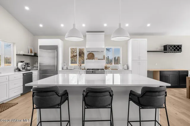 $1,395,000 | 2685 Selle Road, Sandpoint, ID 83864