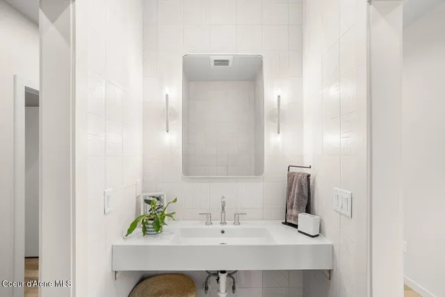 $1,395,000 | 2685 Selle Road, Sandpoint, ID 83864