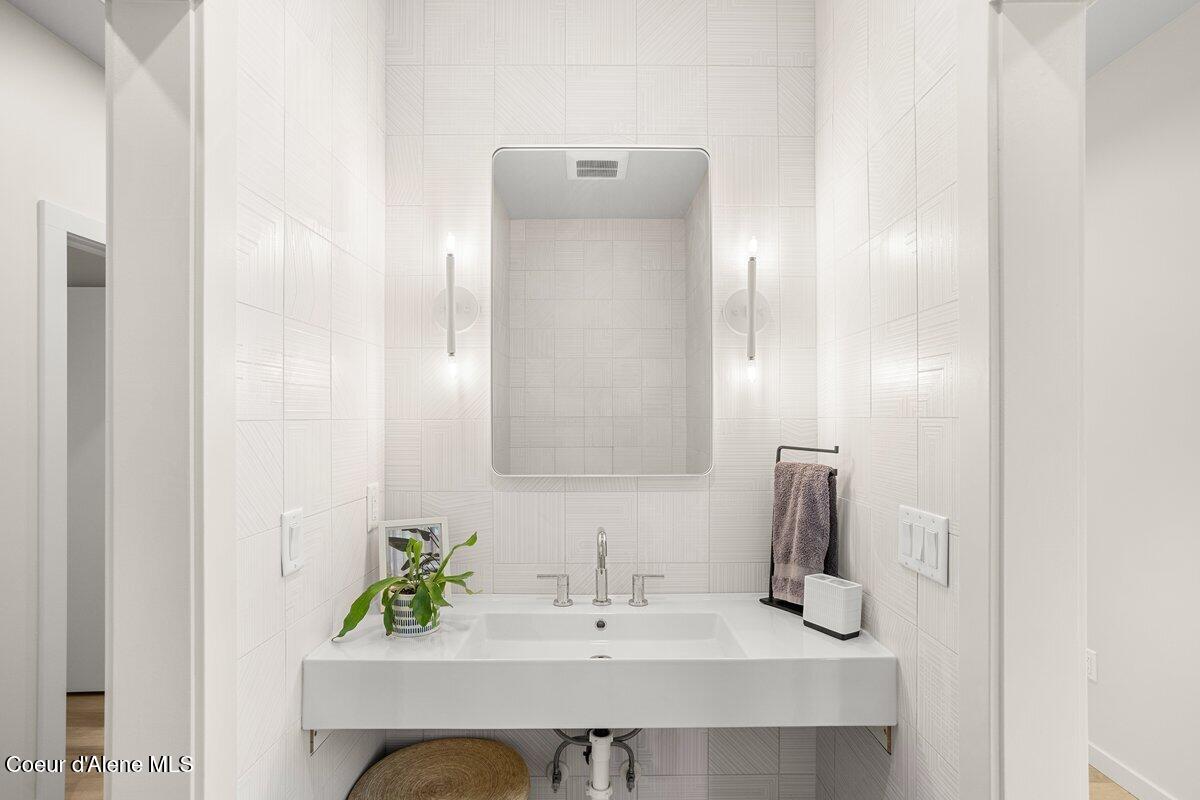 2685 Selle Road Sandpoint, ID 83864 - Photo 30 of 50 2685 Selle Rd061