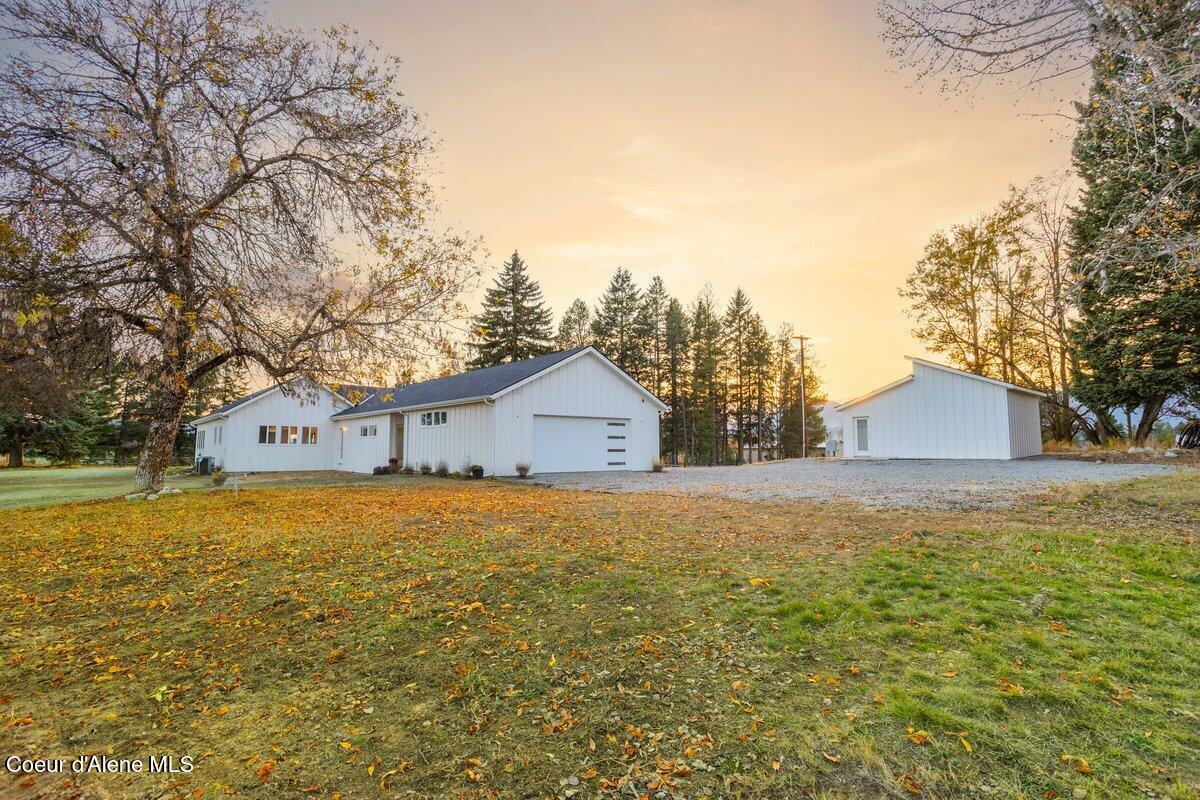 2685 Selle Road Sandpoint, ID 83864 - Photo 5 of 50 2685 Selle Rd006