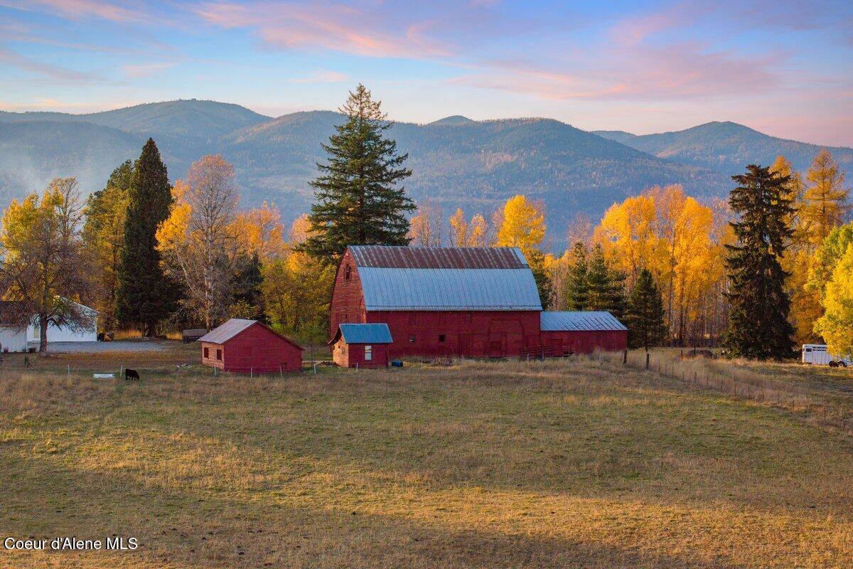 2685 Selle Road Sandpoint, ID 83864 - Photo 7 of 50 2685 Selle Rd002