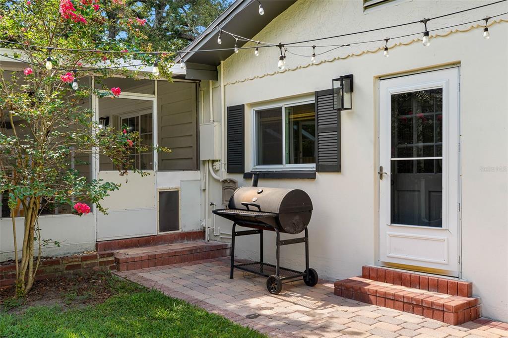 1811 Nursery Road Clearwater, FL 33764 - Photo 36 of 94