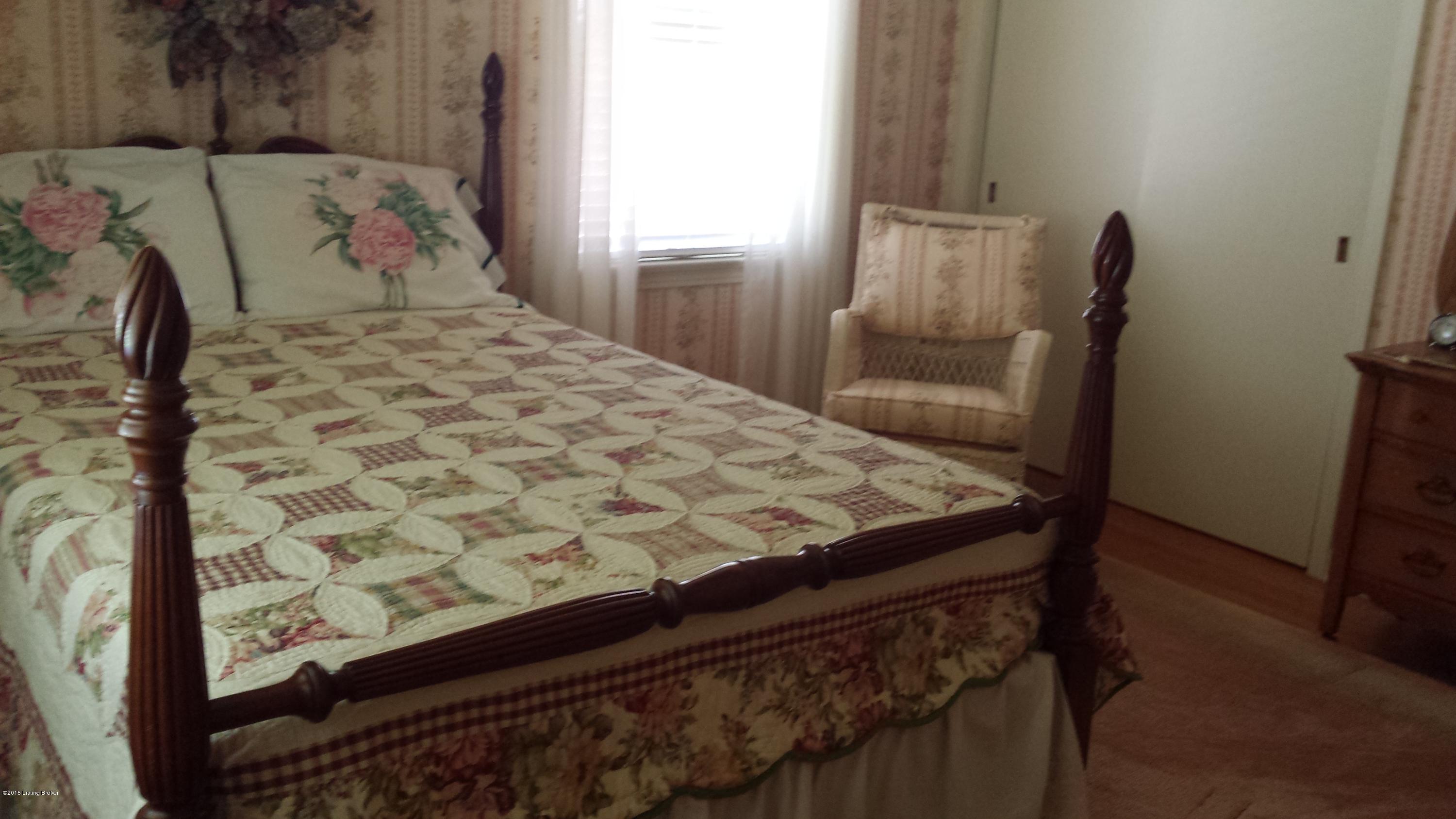 8281 Virginia Road Louisville, KY 40258 - Photo 10 of 40 20150422_134049