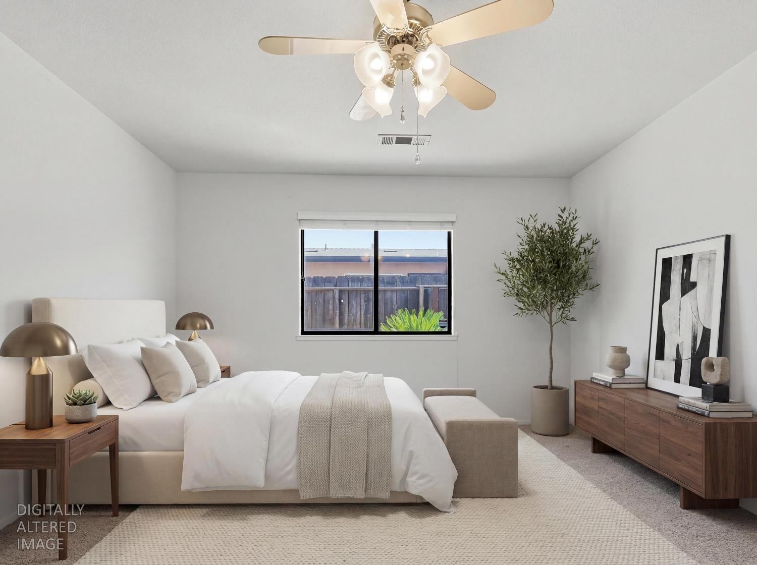 900 Multnomah Drive Modesto, CA 95350 - Photo 11 of 34 Virtually Staged Master Suite