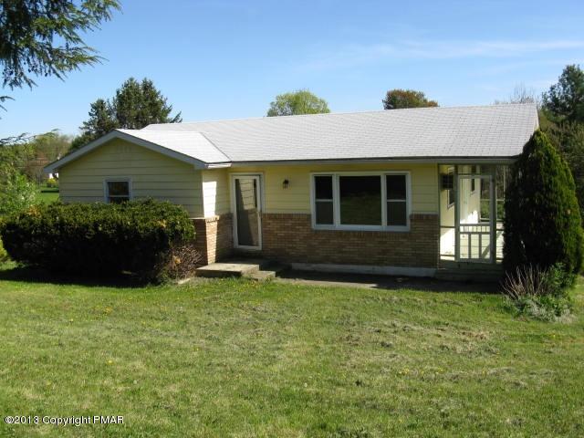 10 G Cherry Road Kunkletown, PA 18058 - Photo 2 of 5 a view of a house with garden and yard